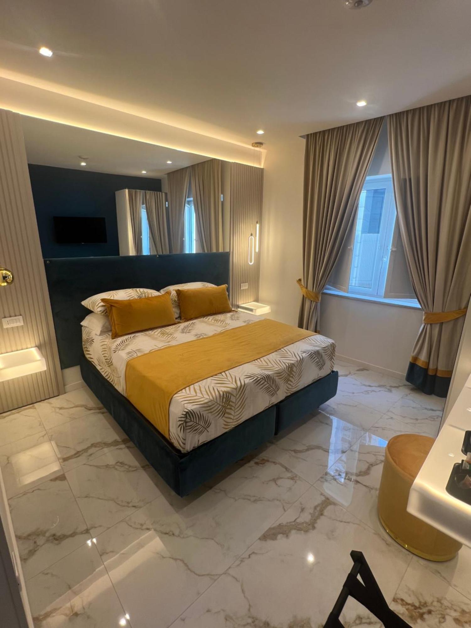 Bed & Breakfast La Lepre Artemide Napoli
